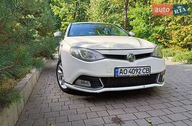 Фастбэк MG 6 2012 в 