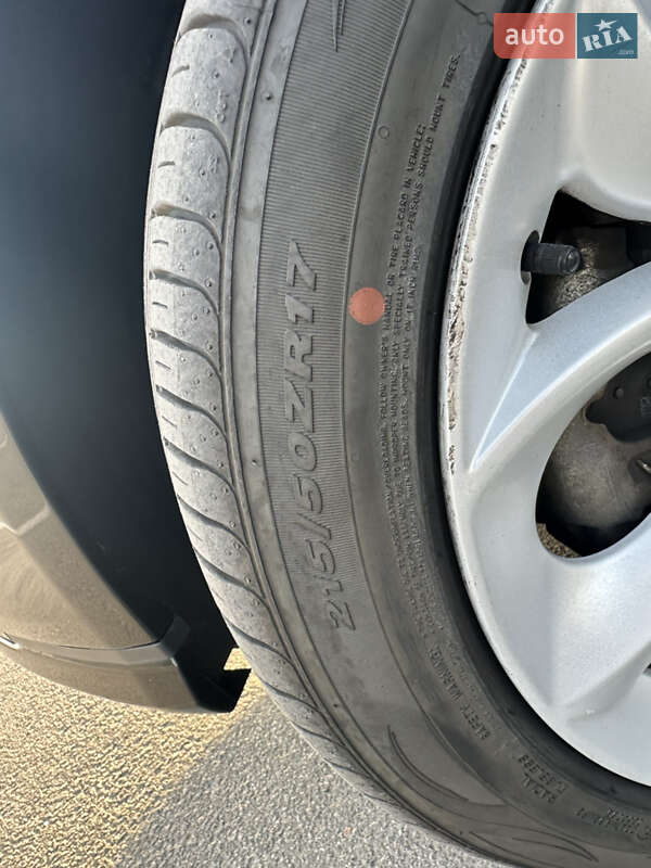 Седан MG 6 2013 в Буче