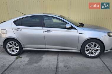 Фастбэк MG 6 2013 в Киеве