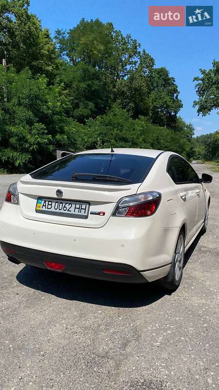 Фастбэк MG 6 2013 в Виннице