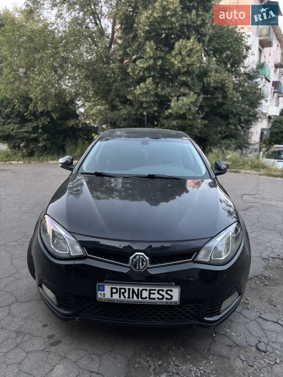 2012 MG 6 - мініатюра 12
