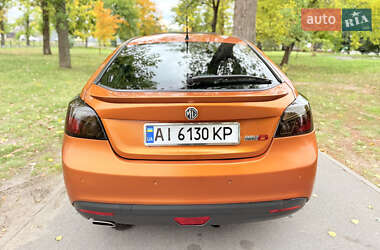 Фастбэк MG 6 2012 в 