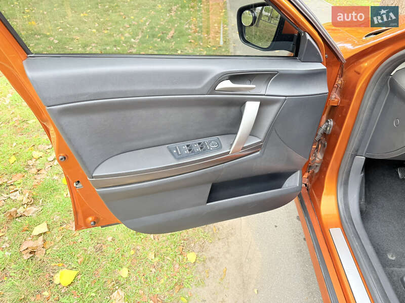 Фастбэк MG 6 2012 в Харькове