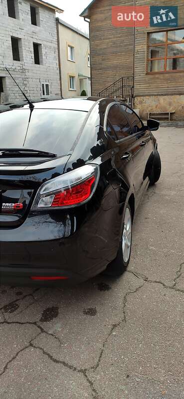 Фастбек MG 6 2012 в Житомирі