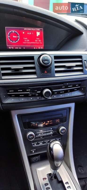 Фастбек MG 6 2012 в Житомирі