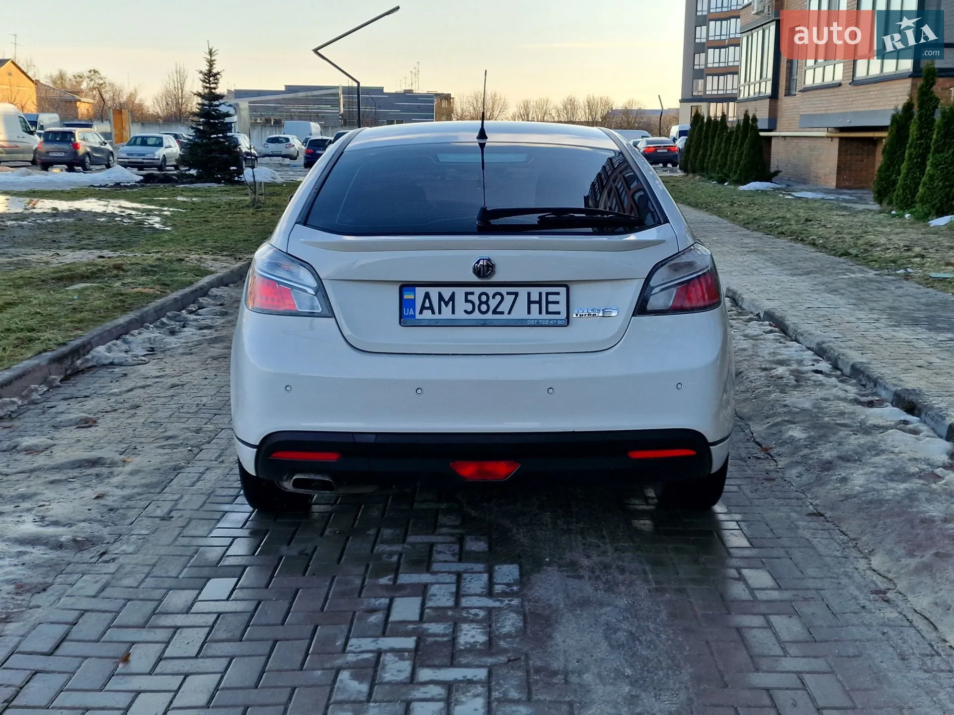 2013 MG 6 - мініатюра 8