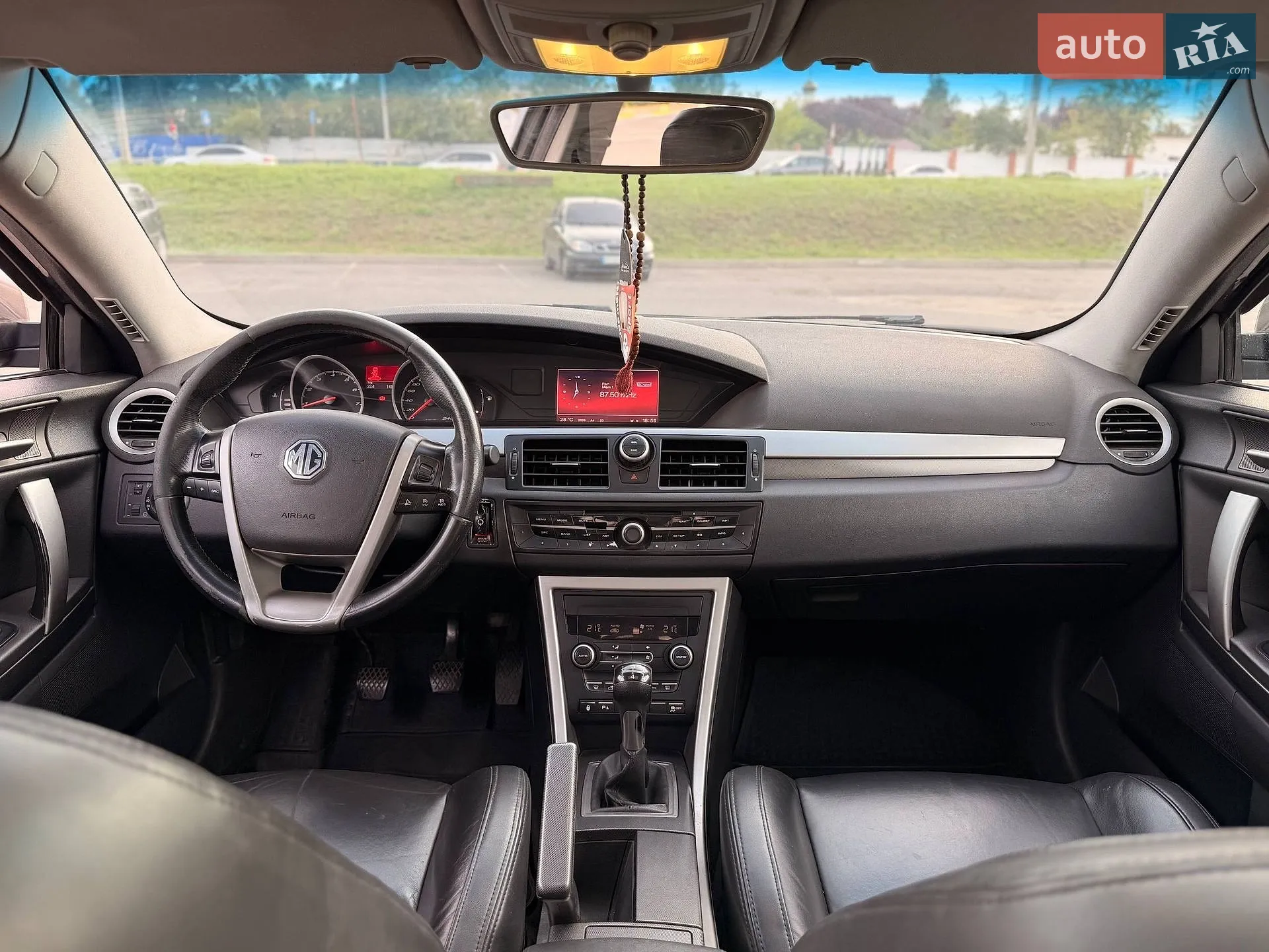 2013 MG 6 - мініатюра 56
