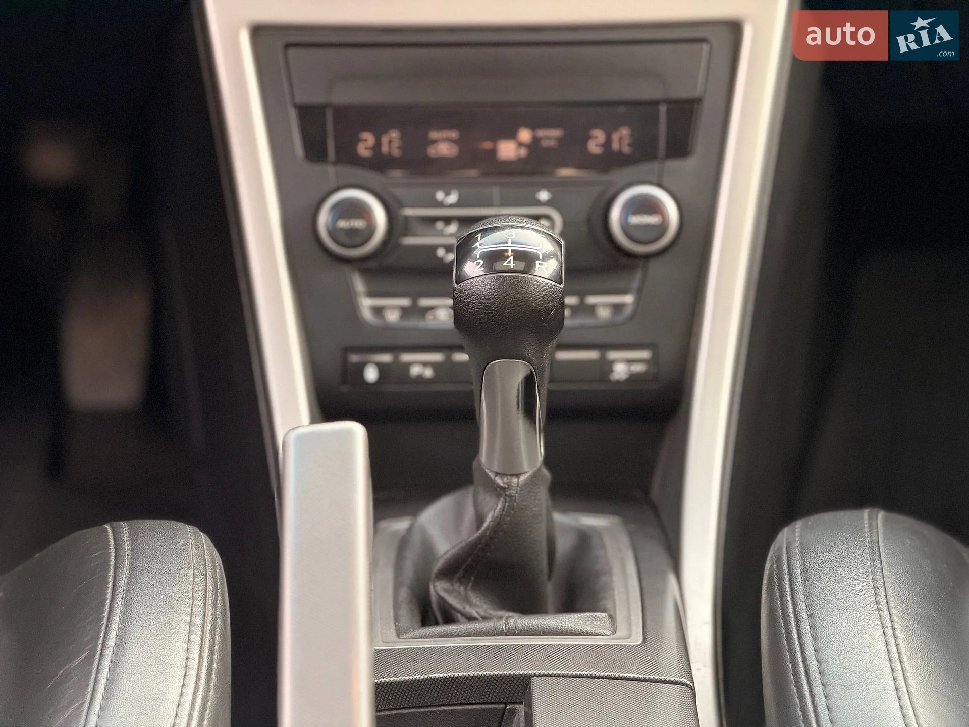 2013 MG 6 - мініатюра 61