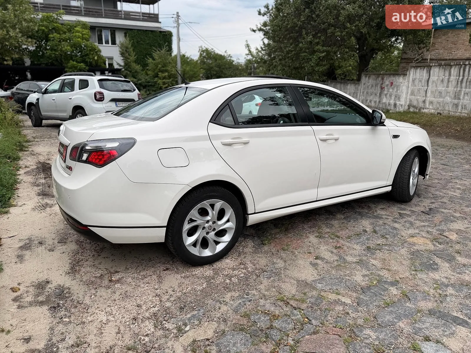 2013 MG 6 - мініатюра 6