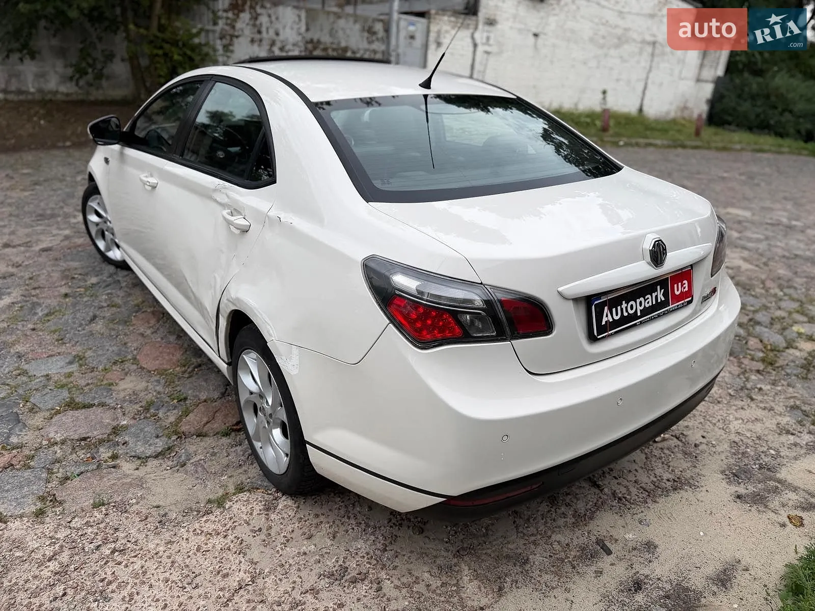 2013 MG 6 - мініатюра 9
