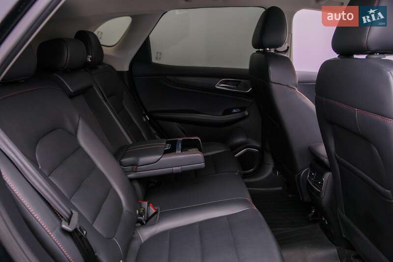 Внедорожник / Кроссовер MG HS 2022 в Киеве