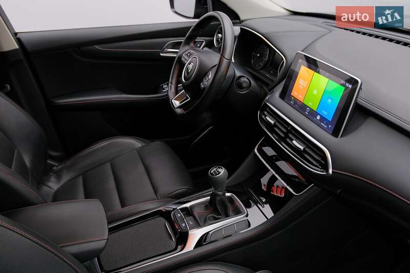 Внедорожник / Кроссовер MG HS 2022 в Киеве