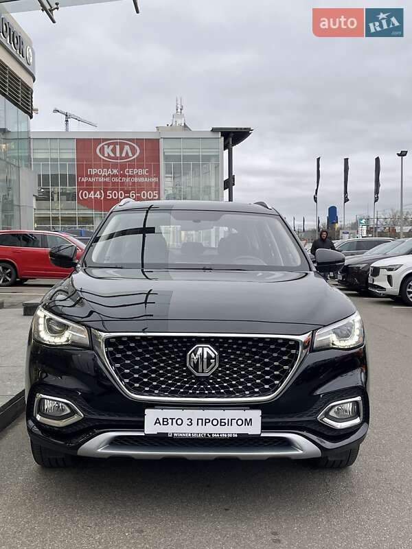 Внедорожник / Кроссовер MG HS 2021 в Киеве