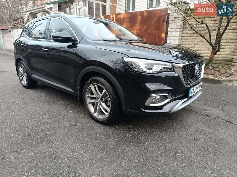 Внедорожник / Кроссовер MG HS 2022 в Киеве