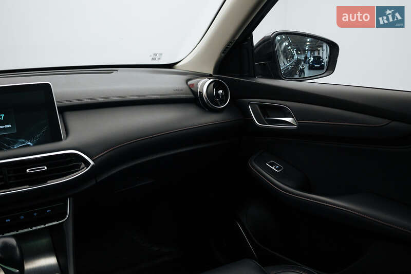 Внедорожник / Кроссовер MG HS 2021 в Киеве фото 11 Внедорожник / Кроссовер MG HS 2021 в Киеве