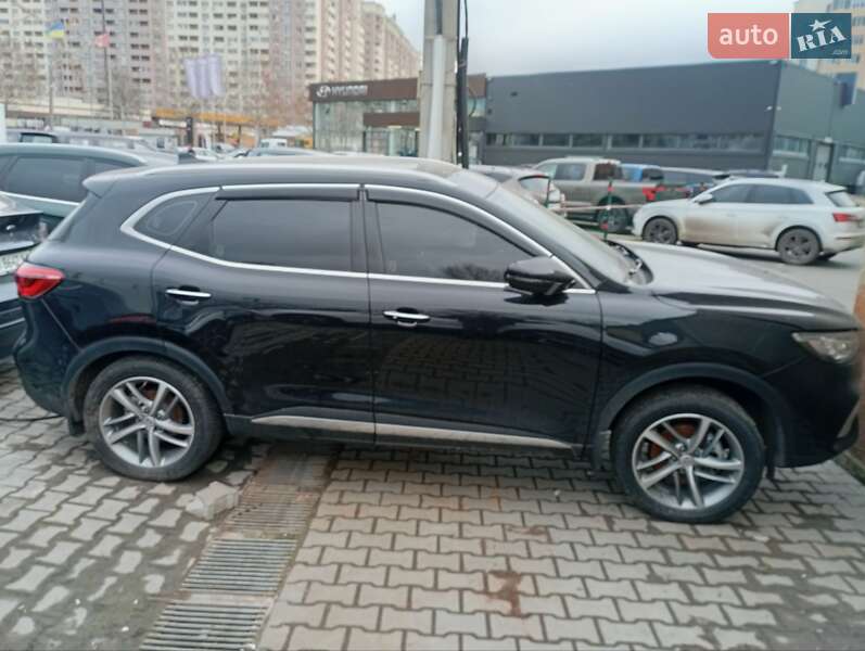 Внедорожник / Кроссовер MG HS 2022 в Одессе