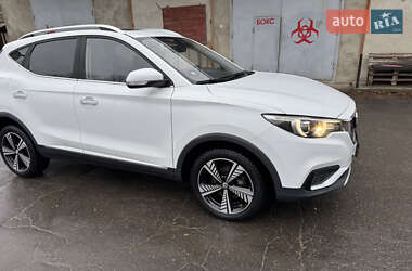 Внедорожник / Кроссовер MG ZS EV 2020 в Тернополе