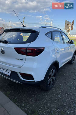 Внедорожник / Кроссовер MG ZS EV 2020 в 