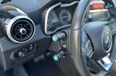 Внедорожник / Кроссовер MG ZS EV 2020 в 