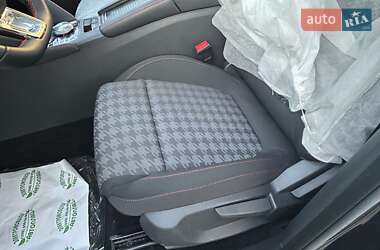 Внедорожник / Кроссовер MG ZS EV 2023 в 