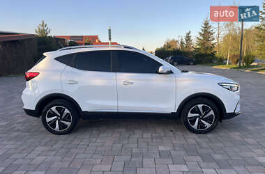 Внедорожник / Кроссовер MG ZS EV 2022 в 