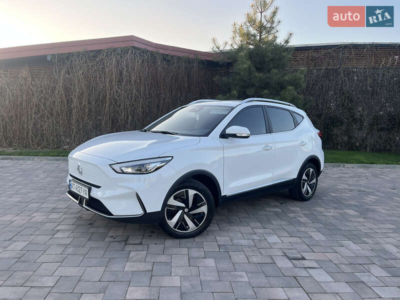Внедорожник / Кроссовер MG ZS EV 2022 в 