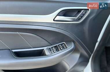 Внедорожник / Кроссовер MG ZS EV 2020 в 