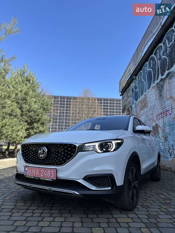 Внедорожник / Кроссовер MG ZS EV 2019 в 
