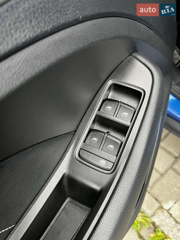Внедорожник / Кроссовер MG ZS EV 2020 в Стрые