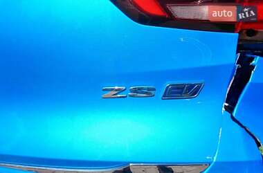 Позашляховик / Кросовер MG ZS EV 2021 в 