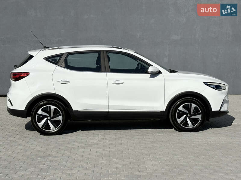 Внедорожник / Кроссовер MG ZS EV 2022 в Львове