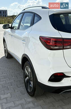 Позашляховик / Кросовер MG ZS EV 2022 в 
