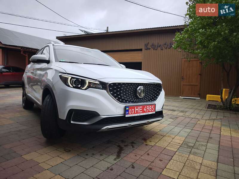 Внедорожник / Кроссовер MG ZS EV 2021 в 