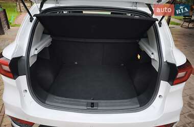 Внедорожник / Кроссовер MG ZS EV 2021 в 