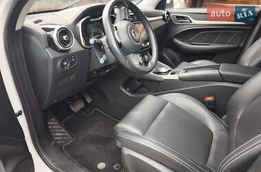 Внедорожник / Кроссовер MG ZS EV 2021 в 