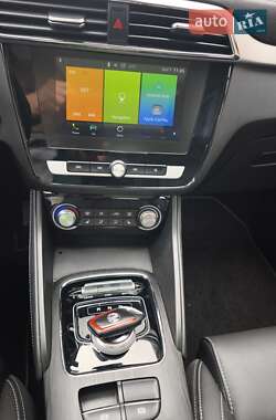 Внедорожник / Кроссовер MG ZS EV 2021 в 
