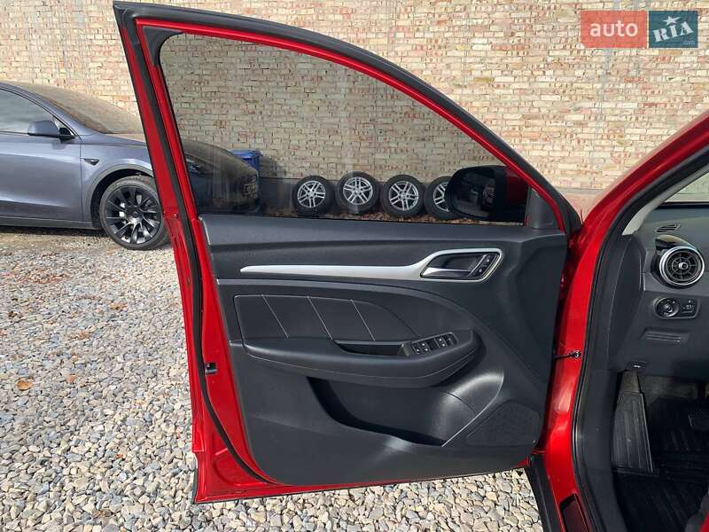 Внедорожник / Кроссовер MG ZS EV 2020 в Коломые фото 23 Внедорожник / Кроссовер MG ZS EV 2020 в Коломые