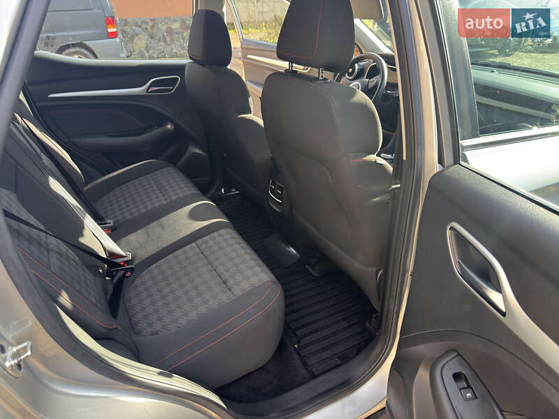 Внедорожник / Кроссовер MG ZS EV 2022 в Львове