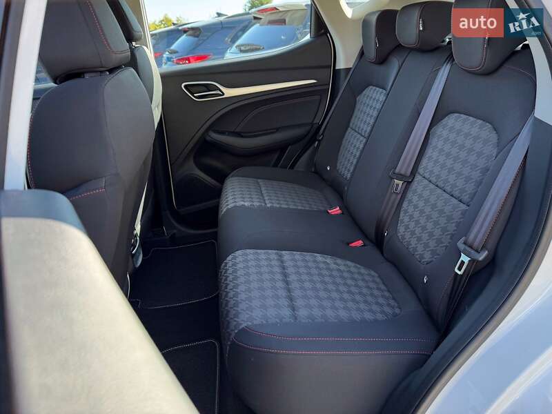 Внедорожник / Кроссовер MG ZS EV 2021 в Львове