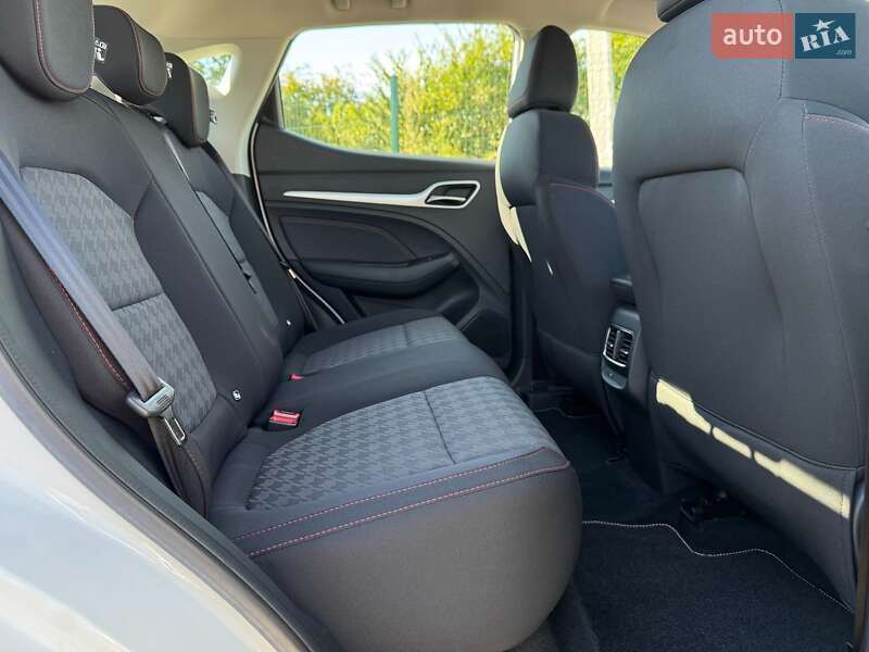 Внедорожник / Кроссовер MG ZS EV 2021 в Львове