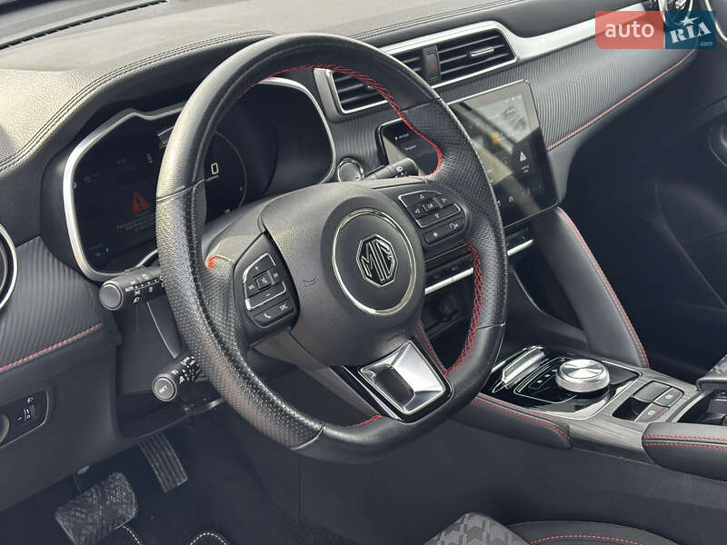 Внедорожник / Кроссовер MG ZS EV 2022 в Львове