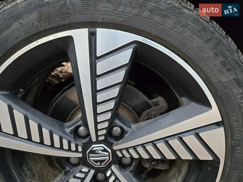 Позашляховик / Кросовер MG ZS EV 2019 в Вінниці