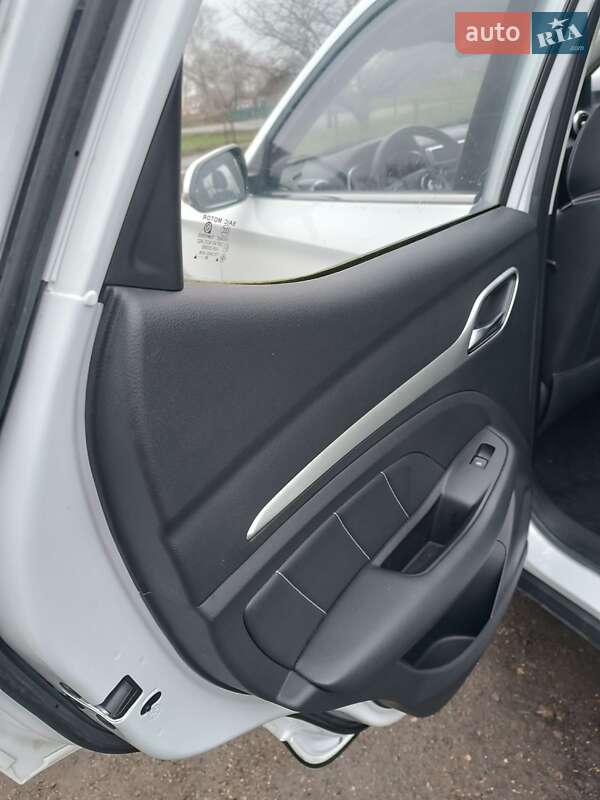 Позашляховик / Кросовер MG ZS EV 2020 в Золотоноші