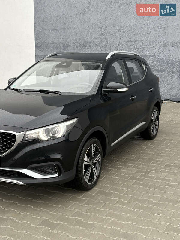 Позашляховик / Кросовер MG ZS EV 2020 в Львові