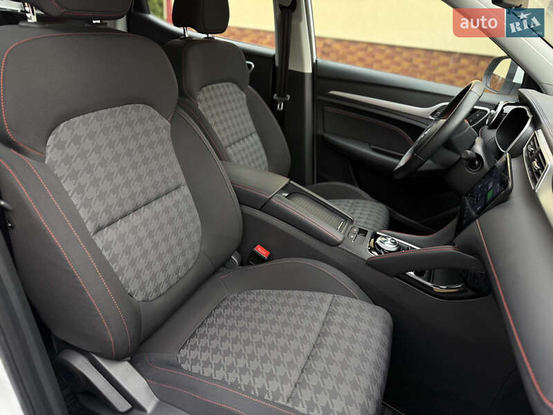 Внедорожник / Кроссовер MG ZS EV 2022 в Радивилове