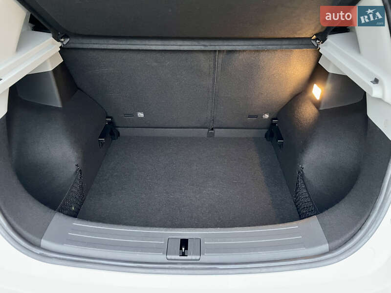 Внедорожник / Кроссовер MG ZS EV 2021 в Мукачево