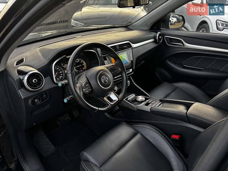 Внедорожник / Кроссовер MG ZS EV 2020 в Львове