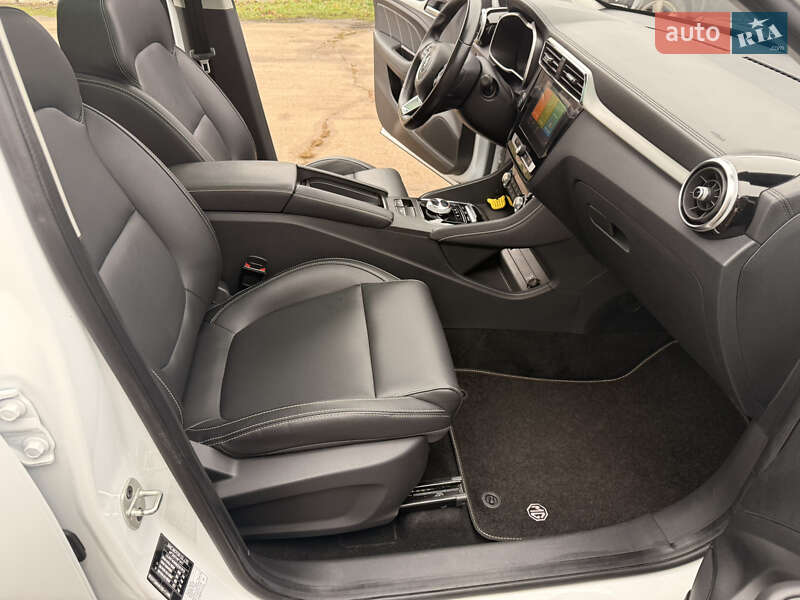 Внедорожник / Кроссовер MG ZS EV 2021 в Житомире