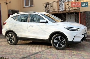 Внедорожник / Кроссовер MG ZS EV 2022 в Бережанах