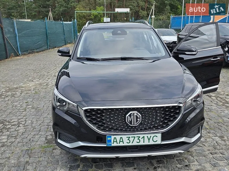 MG ZS EV